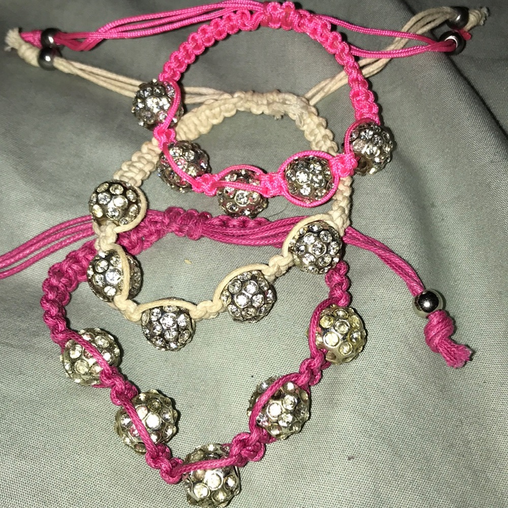 3 Bracelets